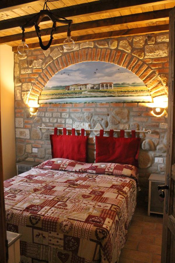 La Casa Delle Rondini Bed & Breakfast Roncoferraro Ngoại thất bức ảnh