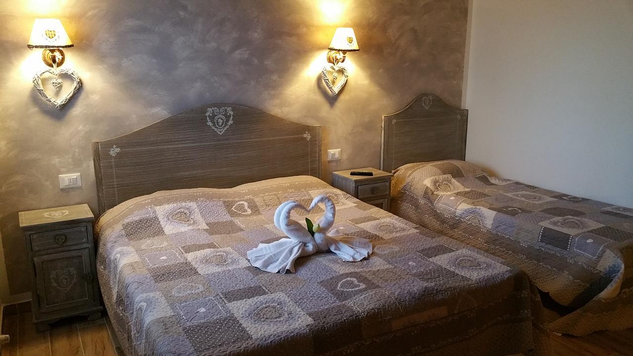 La Casa Delle Rondini Bed & Breakfast Roncoferraro Ngoại thất bức ảnh